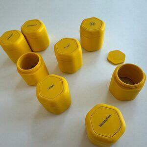 CADENCE Magnetic Capsules Travel Containers Set 9-piece set